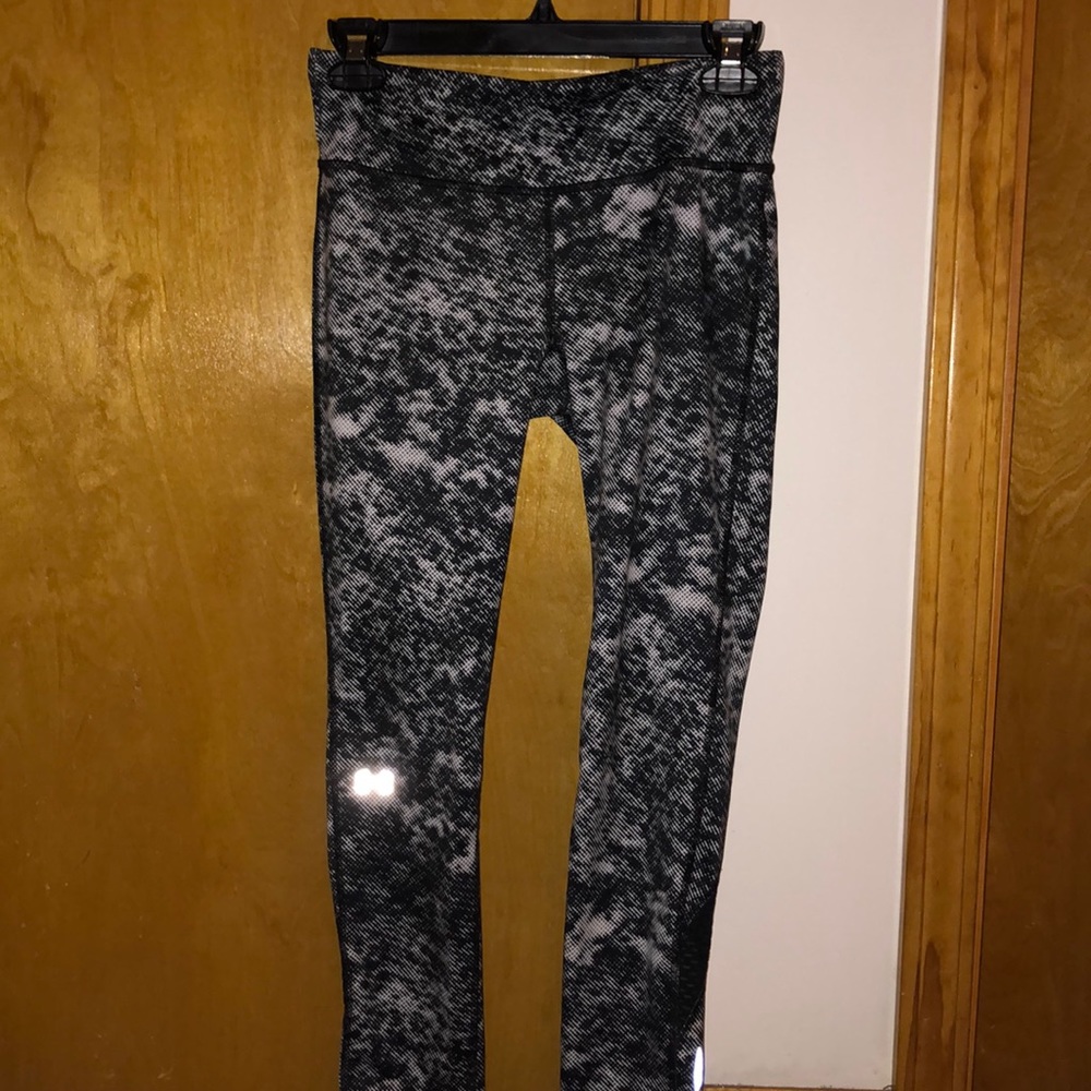 Under armour leggings